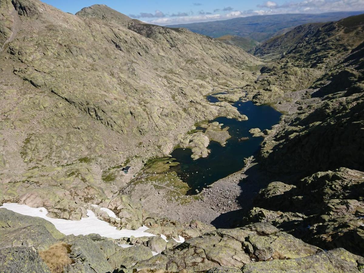 Cara Norte De Gredos Hoyos del Espino Exterior foto